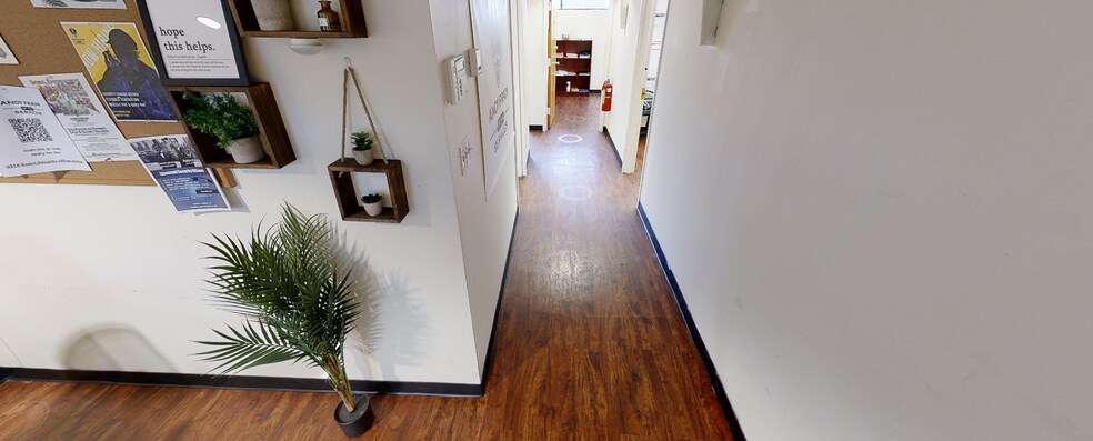 More Photos Of 6110 Queens Blvd, Woodside Freestanding For Lease