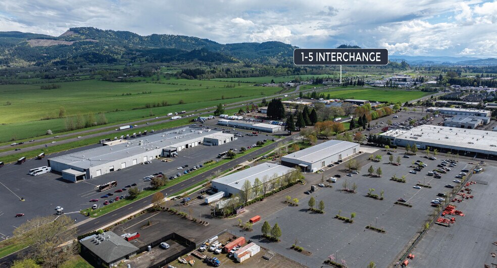 More Photos Of 91370 N Coburg Industrial Way, Coburg Manufacturing For Lease