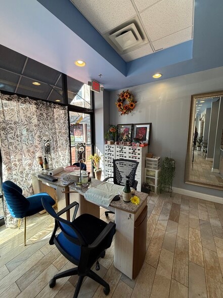 More Photos Of 1901 West St, Annapolis Apartments For Lease