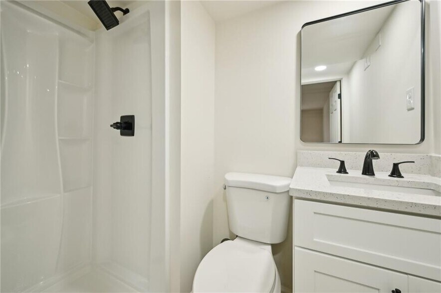 More Photos Of 4421 Lee Rd, Snellville Apartments For Sale