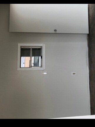 More Photos Of 1206 Iowa Ave, South Houston Warehouse For Lease