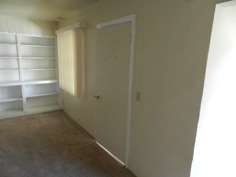 More Photos Of 17663 Vierra Canyon Rd, Salinas Manufactured Housing Mobile Home Park For Sale