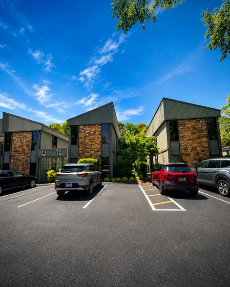 More Photos Of 1100 Logger Ct, Raleigh Office For Sale