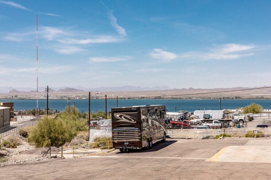More Photos Of 1055 Empire Dr, Lake Havasu City Distribution For Lease