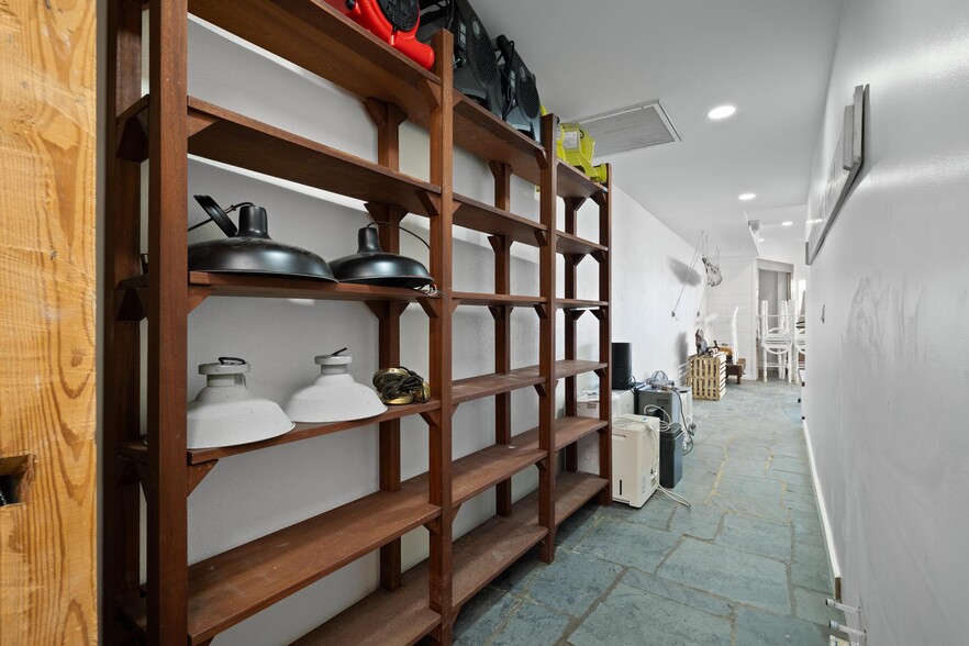 More Photos Of 810 Dodecanese Blvd, Tarpon Springs Marina For Sale