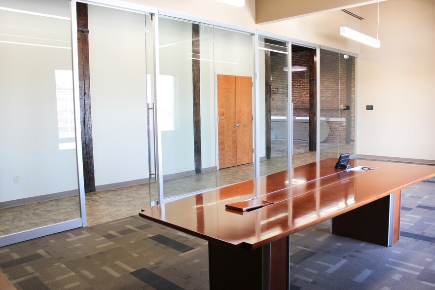 More Photos Of 4946-4950 Parkside Ave, Philadelphia Loft Creative Space For Lease