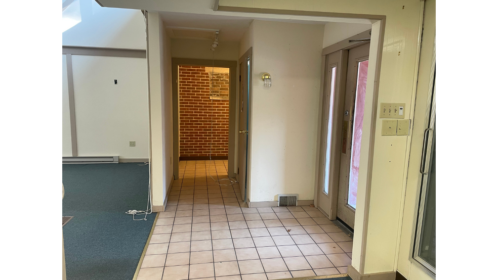 More Photos Of 235 Pine Grove Rd, State College Freestanding For Lease