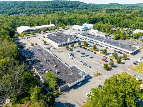 Primary Photo Of 84-88 E Main St, Mendham Unknown For Lease