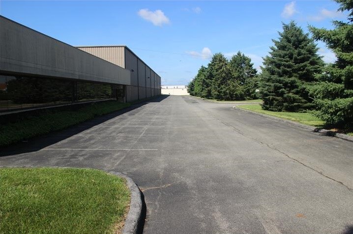 More Photos Of 3030 Kutztown Rd, Reading Warehouse For Lease