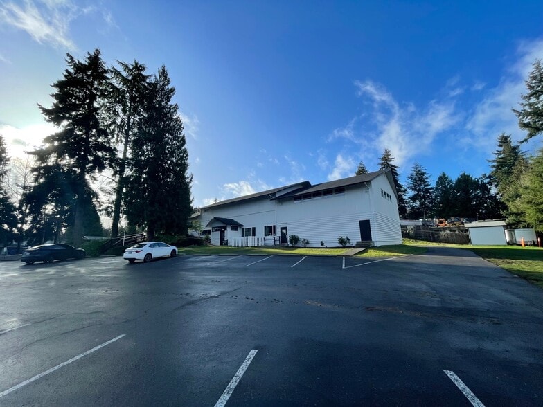 More Photos Of 632 SW 143rd St, Burien Religious Facility For Sale