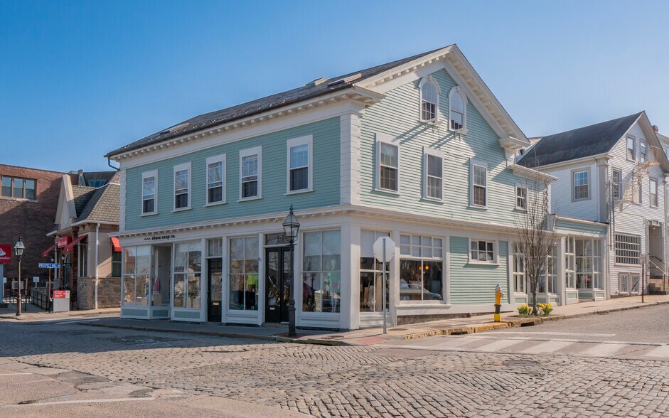Primary Photo Of 302-306 Thames St, Newport Storefront Retail Office For Lease