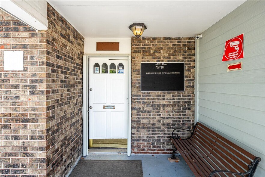More Photos Of 1514 SE Port St Lucie Blvd, Port Saint Lucie Office For Sale
