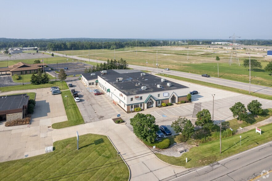 More Photos Of 2291 W 4th St, Ontario Office For Lease