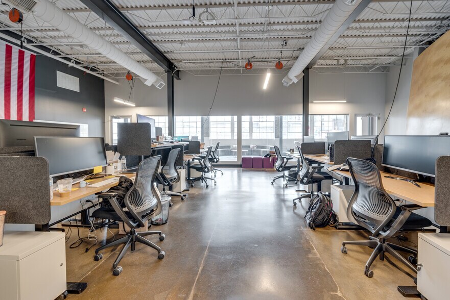 More Photos Of 613 Ewing Ave, Nashville Loft Creative Space For Lease