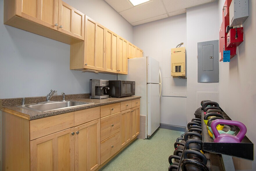 More Photos Of 48 Hope Rd, Blairstown Health Club For Sale