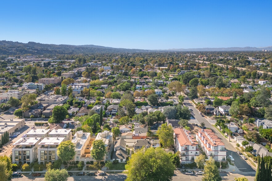 More Photos Of 4441-45 Tujunga 4441-45 Tujunga ave, North Hollywood Apartments For Sale