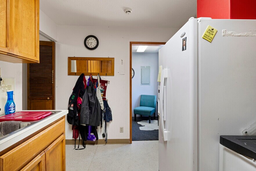 More Photos Of 92 NW Glenhart Ave, Winston Freestanding For Sale