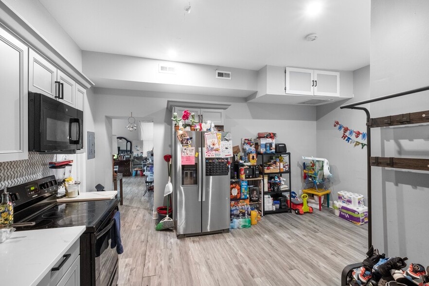 More Photos Of 423 Atlantic Ave, Egg Harbor City Multifamily For Sale