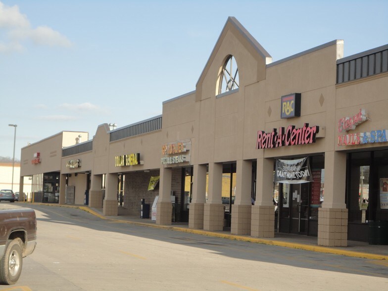 More Photos Of 785-801 New Highway 68, Sweetwater Unknown For Lease
