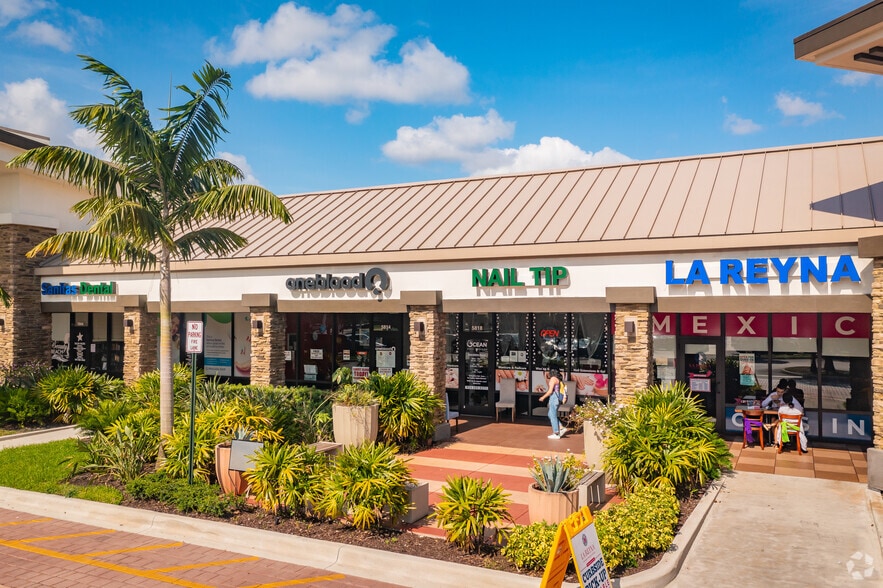 More Photos Of 5524-5986 Flamingo Rd, Cooper City Unknown For Lease