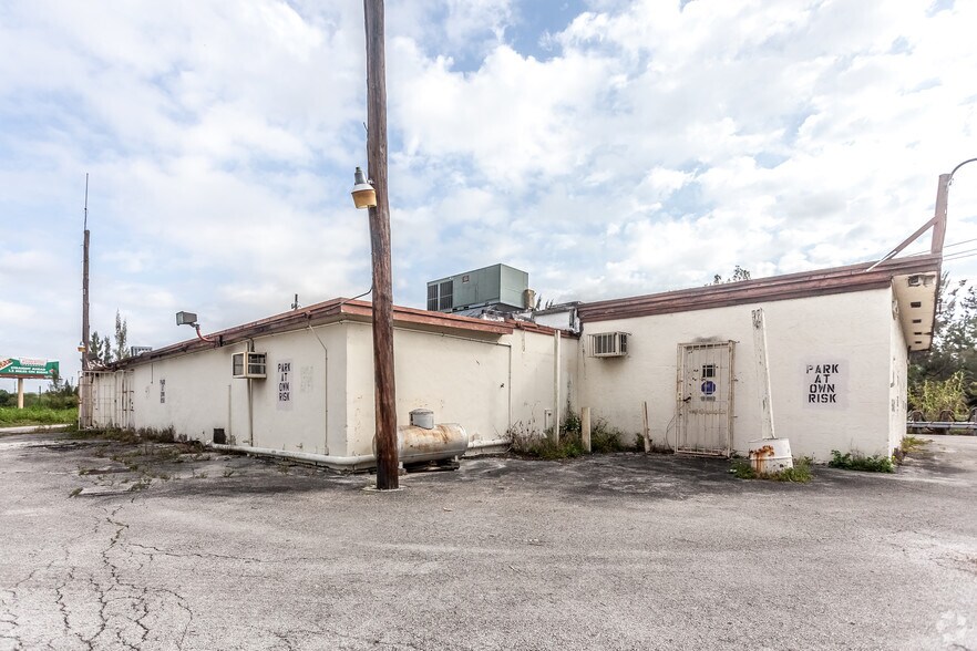 More Photos Of 35800 S Dixie Hwy, Florida City Restaurant For Sale