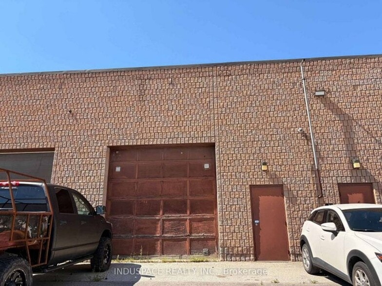 More Photos Of 20 Claireport Cres, Toronto Light Manufacturing For Sale