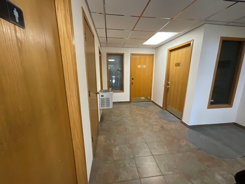 More Photos Of 4541 S 700 E, Salt Lake City Office For Lease