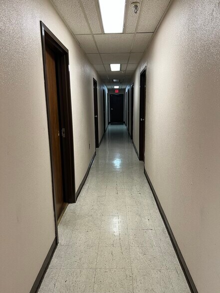 More Photos Of 961 N Liberty St, Harrisonburg Industrial For Lease