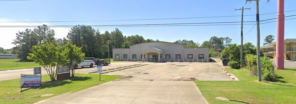 Primary Photo Of 910 Realtor Ave, Texarkana Healthcare For Sale