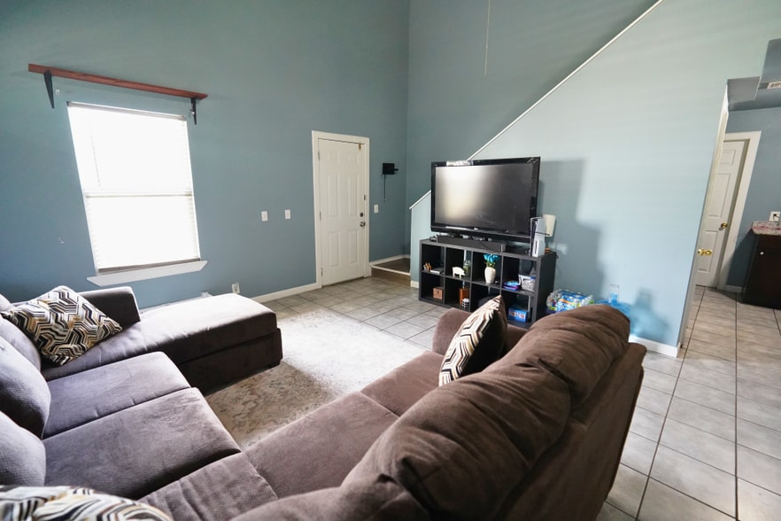 More Photos Of 643 Kaylyn St, Houston Lodge Meeting Hall For Sale