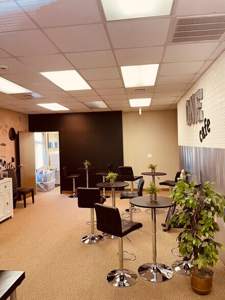 More Photos Of 249 Williamson Rd, Mooresville Medical For Lease