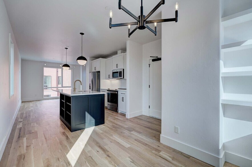 More Photos Of 1700 Spoke St, Oklahoma City Office Residential For Sale