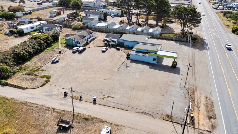 More Photos Of 18781 N Highway 1, Fort Bragg Flex For Sale