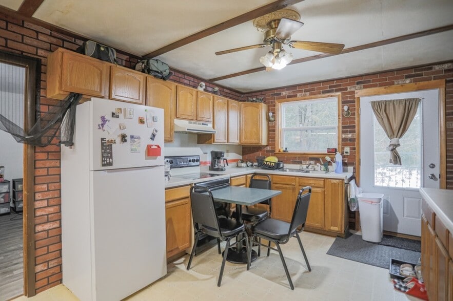 More Photos Of N8894 County Road H, Irma Restaurant For Sale