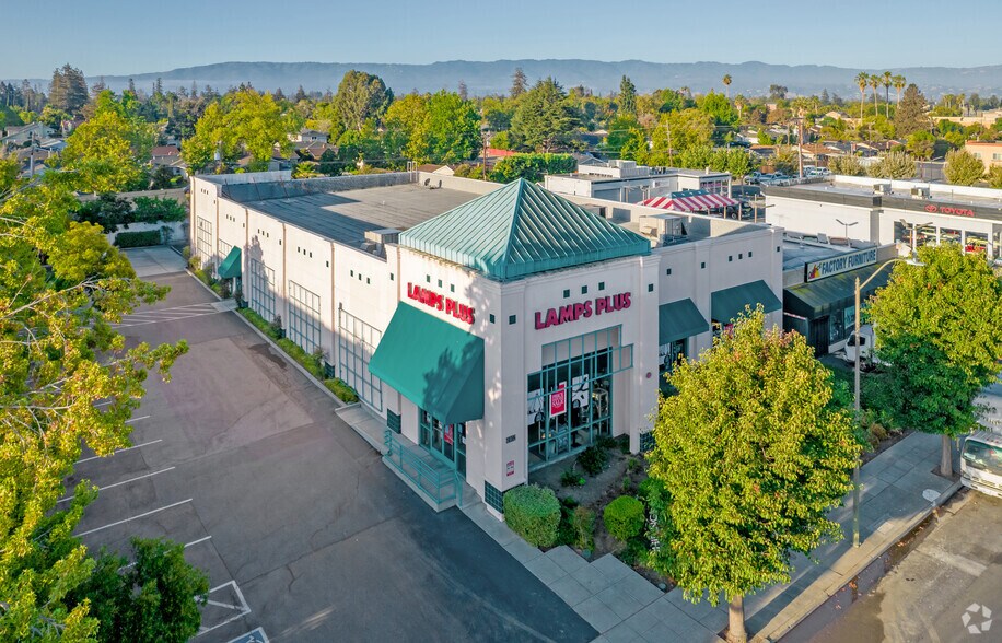 More Photos Of 4902 Stevens Creek Blvd, Santa Clara Freestanding For Lease