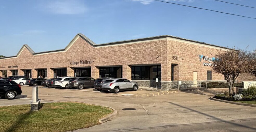 Primary Photo Of 9511 Huffmeister Rd., Houston Medical For Lease