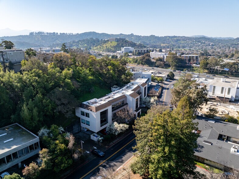 More Photos Of 24 Professional Center Pky, San Rafael Medical For Sale