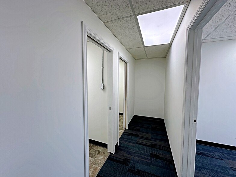 More Photos Of 8127 Fraser Av, Fort McMurray Service For Lease
