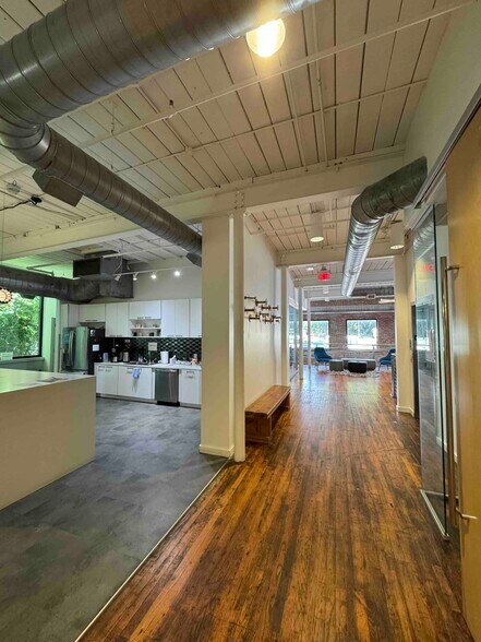 More Photos Of 52-53 Ervin St, Belmont Office For Lease
