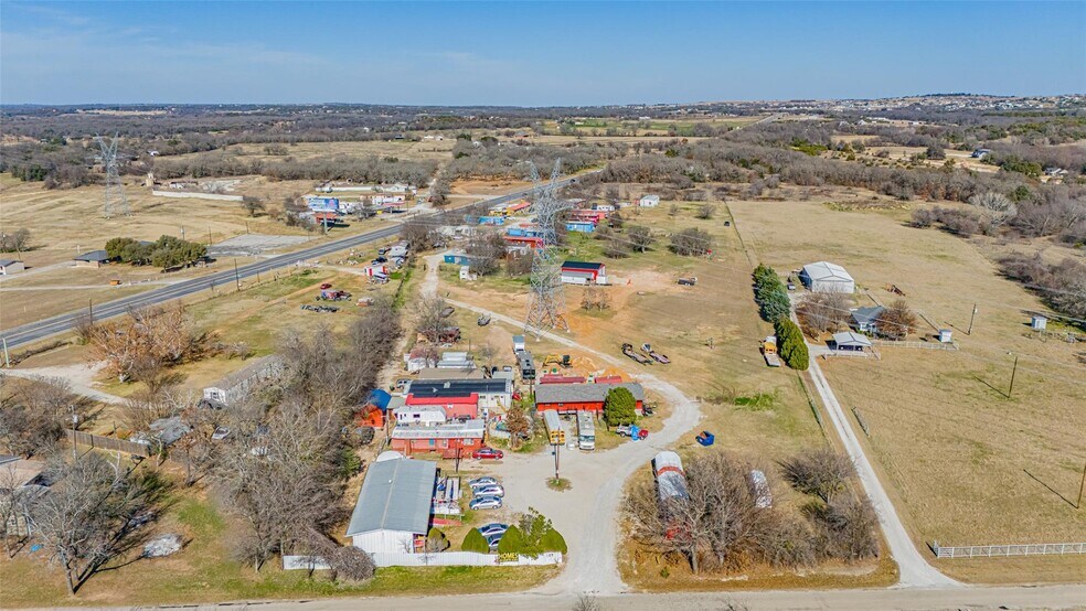 More Photos Of 5300 N FM 51, Weatherford Trailer Camper Park For Sale