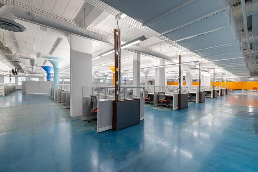 More Photos Of 32 Valley St, Bristol Office For Lease