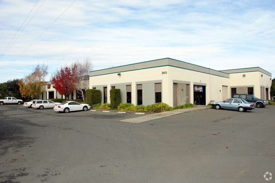 More Photos Of 260 Link Rd, Fairfield Warehouse For Lease