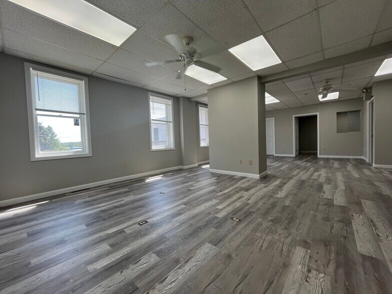 More Photos Of 1390 Mendon Rd, Cumberland General Retail For Lease