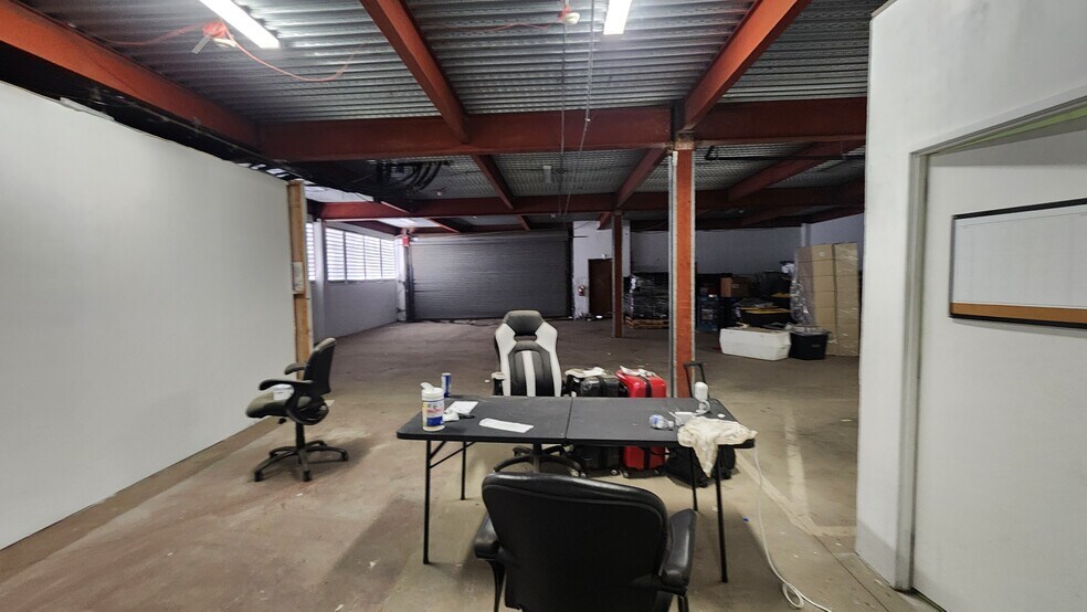 More Photos Of 4505 Allstate Dr, Riverside Office Residential For Sale