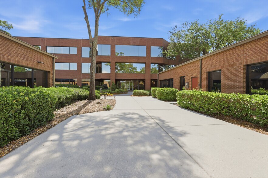 More Photos Of , Jacksonville Office For Sale