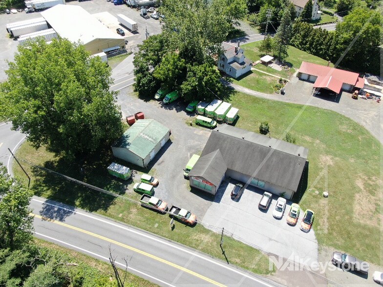 More Photos Of 1612 E Main St, Douglassville Warehouse For Sale
