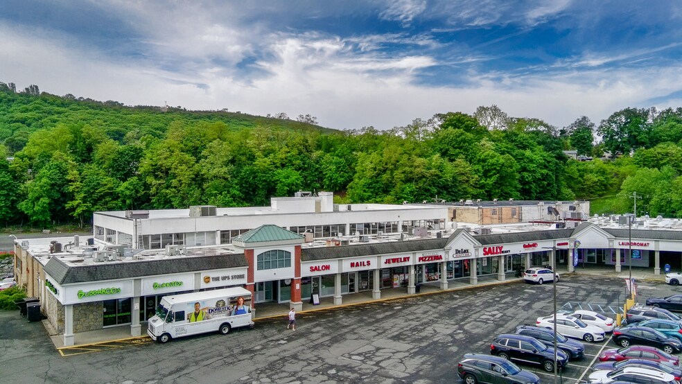More Photos Of 45 S Route 9W, West Haverstraw Unknown For Lease