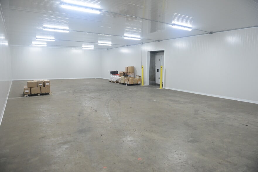 More Photos Of 985 Richard Ave, Santa Clara Food Processing For Lease