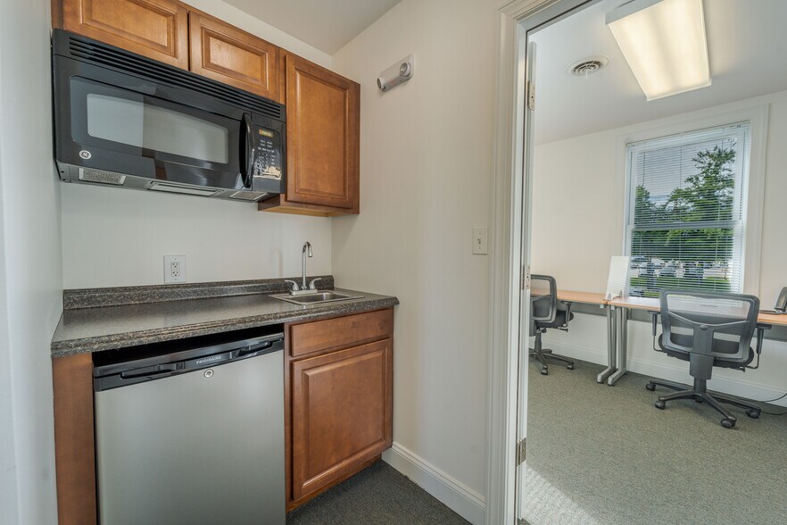 More Photos Of 134 Cockeysville Rd, Cockeysville Medical For Lease