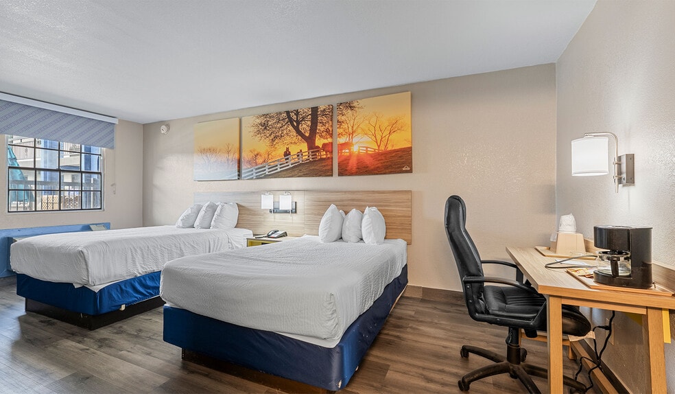 More Photos Of 11002 Northwest Fwy, Houston Hotel For Sale